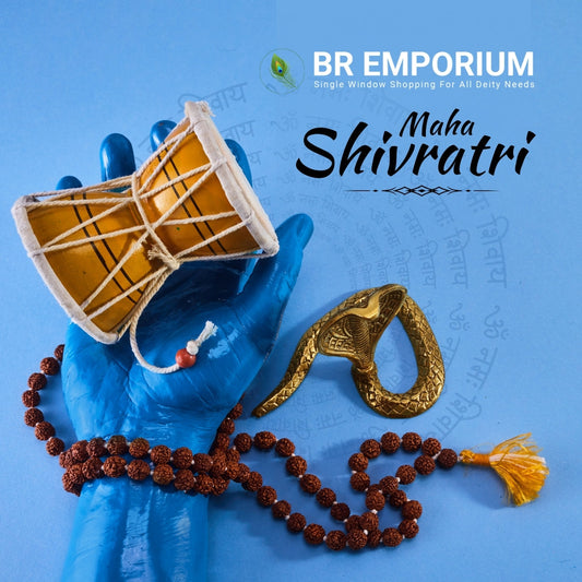 शिवरात्रि का महत्व धार्मिक सीमाओं को पार करता है, सभी को आंतरिक दिव्यता को गले लगाने और आंतरिक परिवर्तन के लिए आशीर्वाद मांगने का निमंत्रण देता है। यह आत्म-चिंतन, ध्यान और आध्यात्मिक विकास के लिए आशीर्वाद मांगने का समय है।